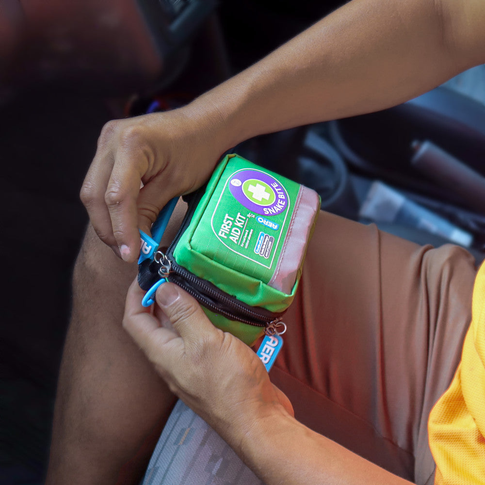 AEROKIT Snake Bite First Aid Kit Softpack Green