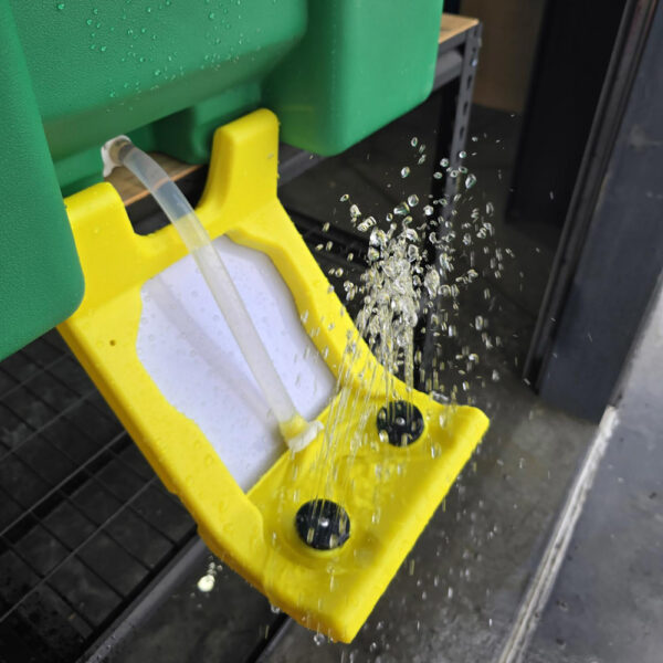 AERO WASH Gravity Eyewash Station 30L